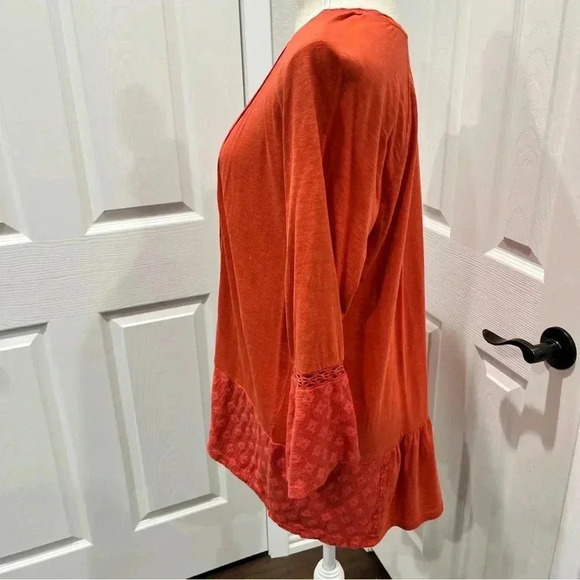 Style and Co XXL Button front long bell sleeve blouse shirt w lace overlay - Picture 4 of 8